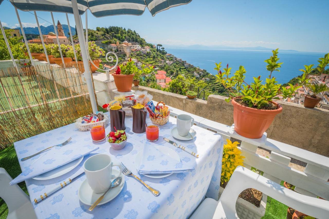 Casa Enzo Con Vista Mare Leilighet Amalfi Eksteriør bilde