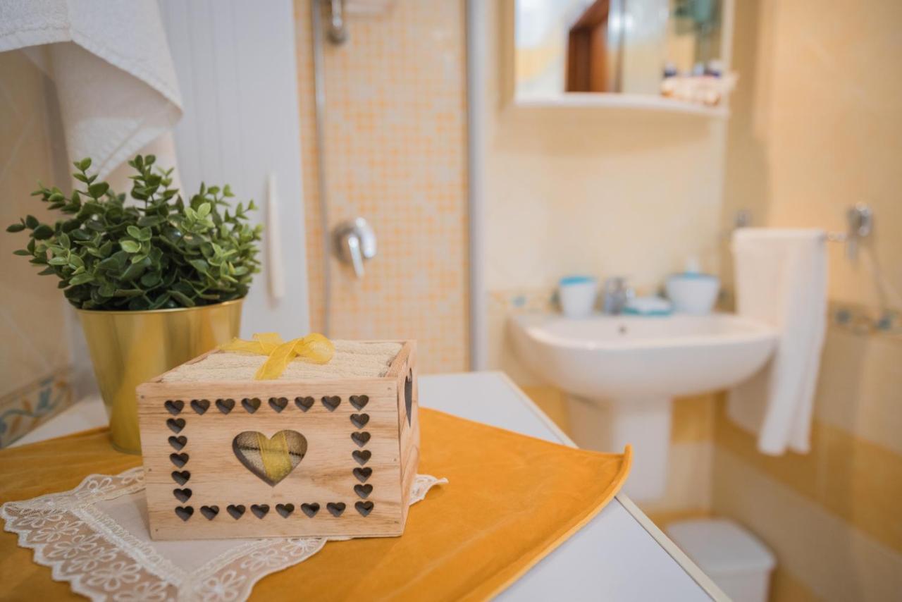 Casa Enzo Con Vista Mare Leilighet Amalfi Eksteriør bilde