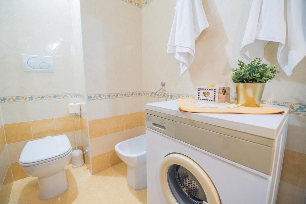 Casa Enzo Con Vista Mare Leilighet Amalfi Eksteriør bilde