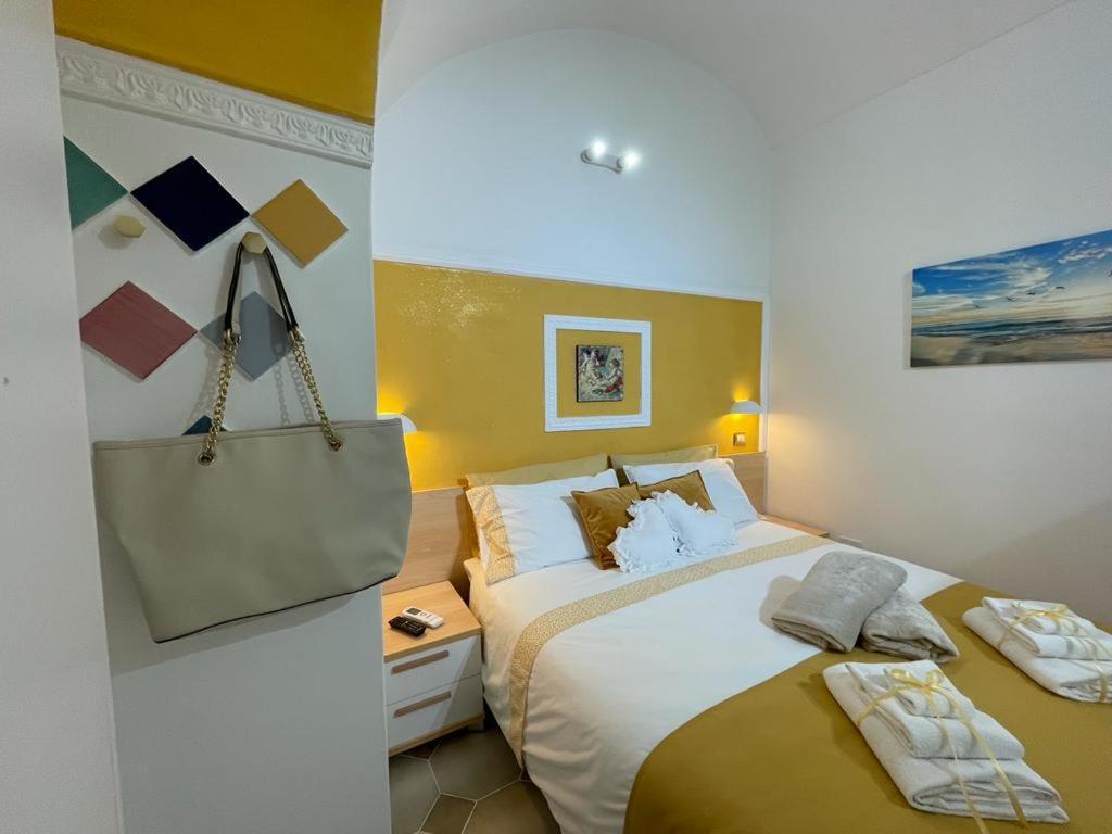 Casa Enzo Con Vista Mare Leilighet Amalfi Eksteriør bilde