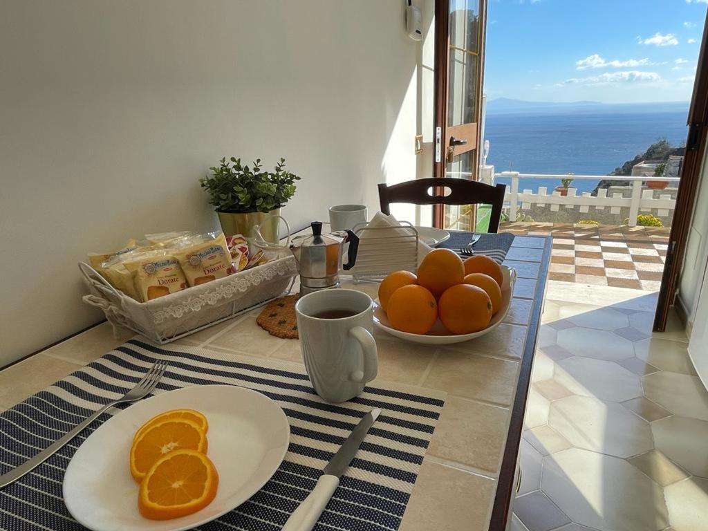 Casa Enzo Con Vista Mare Leilighet Amalfi Eksteriør bilde